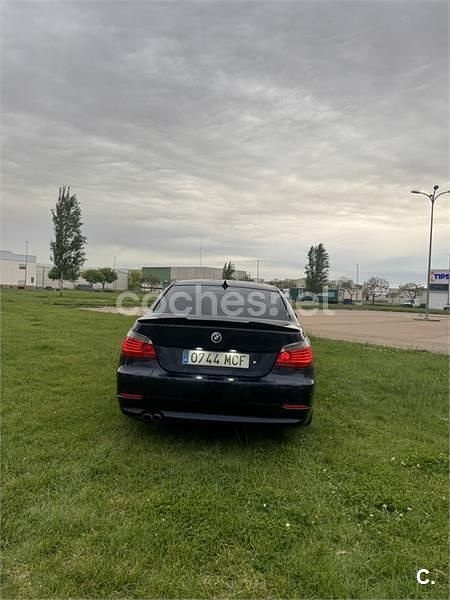 Usado BMW 525 177 CV (130 kW) 2006 Azul Berlina