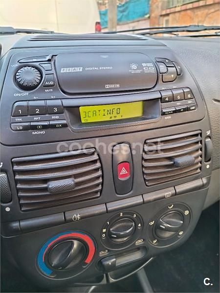 Usado Fiat Brava 82 CV (60 kW) 1999 Verde Utilitario