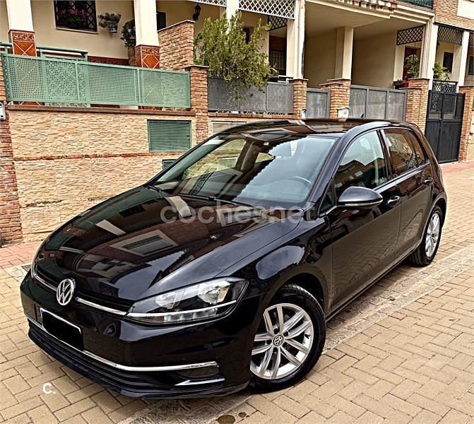 Usado VW Golf VII Sportline 115 CV (84 kW) 2018 Negro Berlina