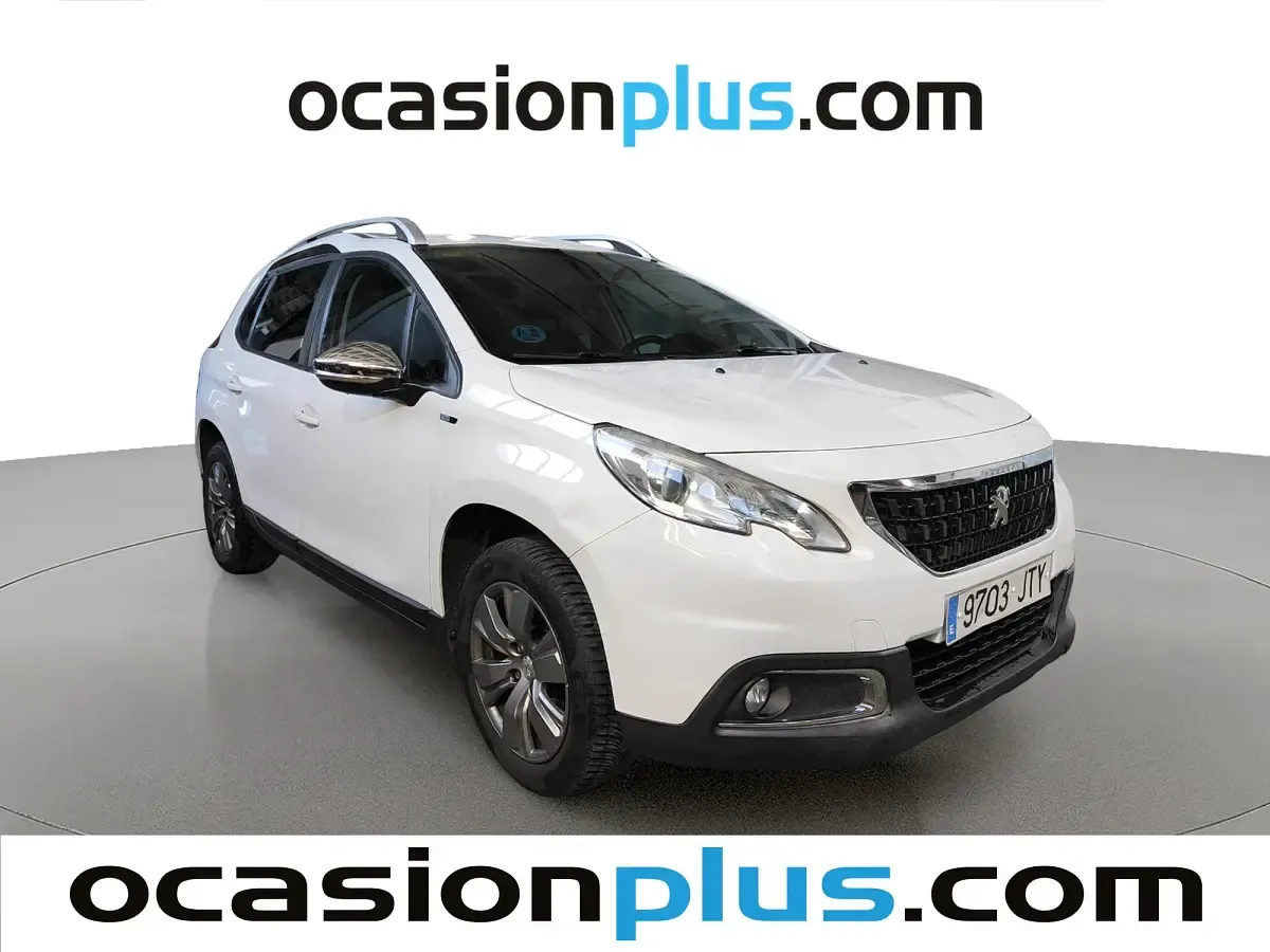 Usado Peugeot 2008 Style 110 CV (80 kW) 2016 Blanco SUV