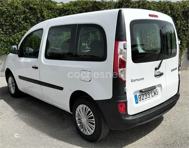 Usado Renault Kangoo 95 CV (69 kW) 2021 Blanco Monovolumen