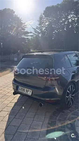 Usado VW Golf VII GTI 230 CV (169 kW) 2016 Gris / plata Berlina