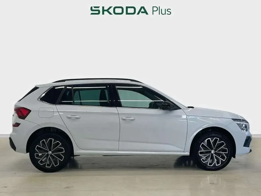 Usado Skoda Kamiq 116 CV (85 kW) 2024 Blanco SUV