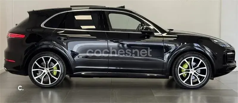 Usado Porsche Cayenne E-Hybrid 462 CV (339 kW) 2019 Negro SUV