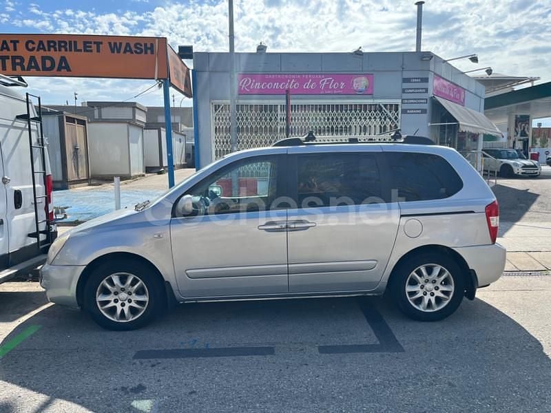 Gris / plata Usado 2009 Kia Carnival Active Monovolumen | 2450 € (Super precio) - Imagen 1/4