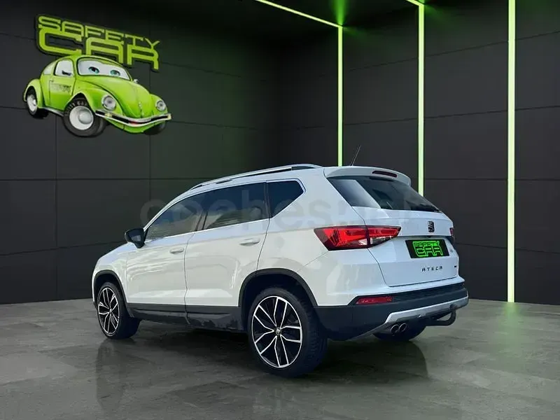 Usado Seat Ateca 4Drive 150 CV (110 kW) 2016 Blanco SUV