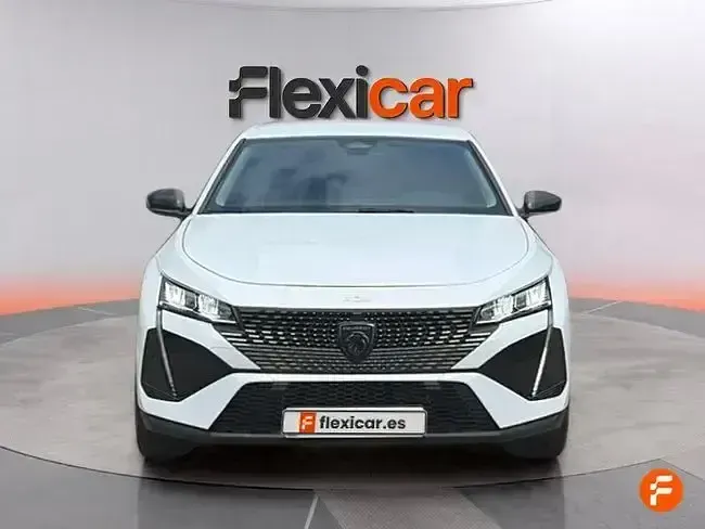 Usado Peugeot 408 Allure 145 CV (106 kW) 2025 Blanco SUV
