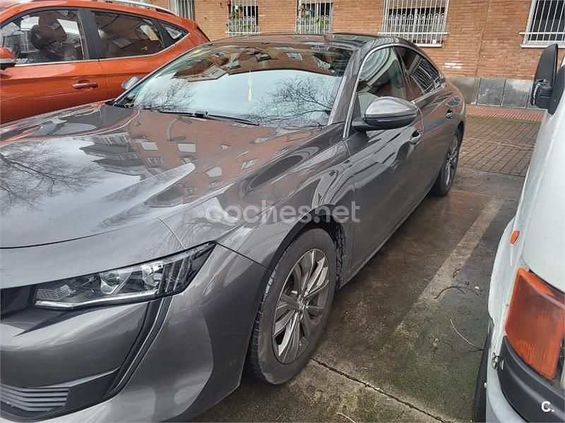 Usado Peugeot 508 Active 130 CV (95 kW) 2020 Gris / plata Berlina