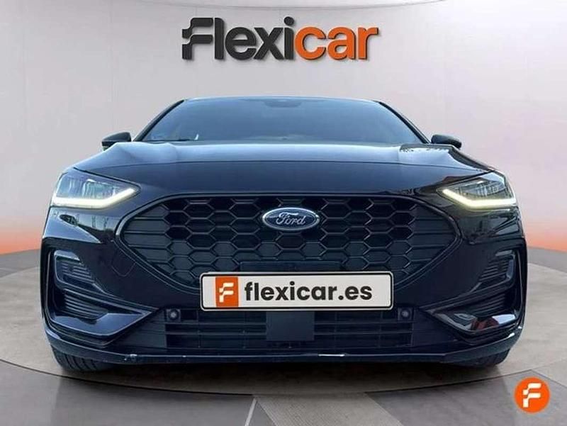 Używany Ford Focus ST-Line 125 KM (91 kW) 2023 Czarny Sedan/Limuzyna