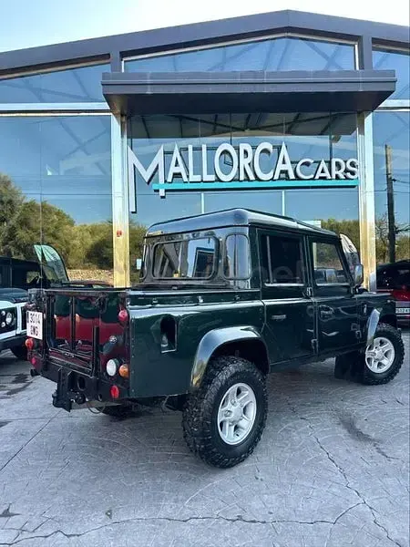 Usado Land Rover Defender 122 CV (89 kW) 2010 Negro Pickup/Camioneta