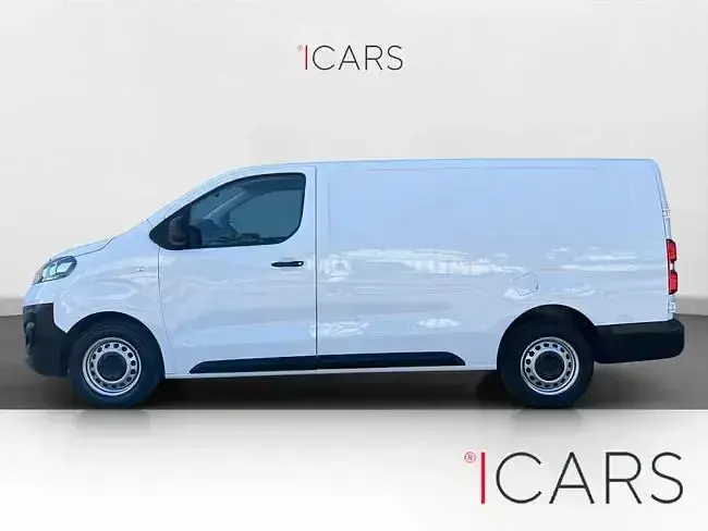 Usado Opel Vivaro 100 CV (73 kW) 2023 Blanco Monovolumen