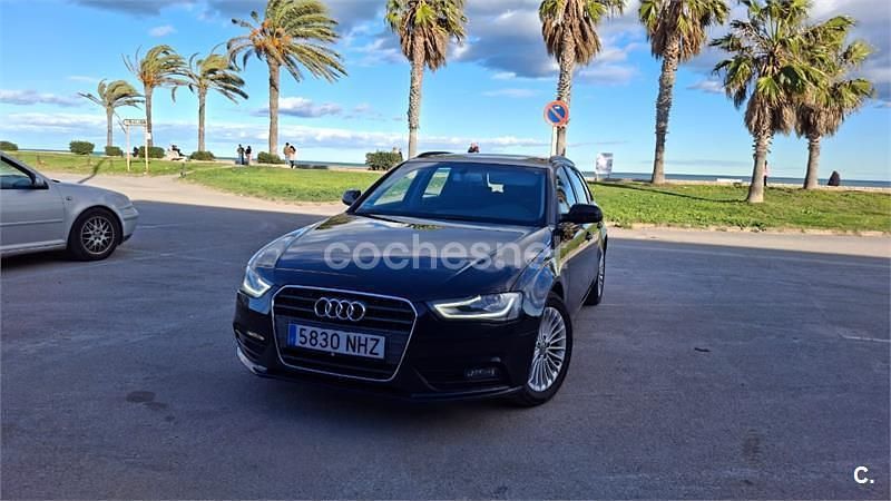 Usado Audi A4 150 CV (110 kW) 2014 Negro Familiar
