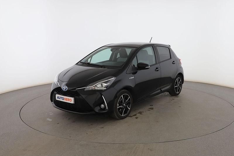 Negro Usado 2018 Toyota Yaris Hybrid Utilitario | 13.799 € (Precio justo) - Imagen 1/3