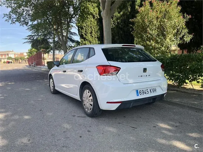 Usado Seat Ibiza Reference 80 CV (58 kW) 2019 Blanco Utilitario