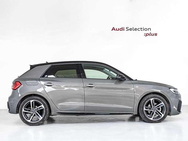 Usado Audi A1 Sportback 116 CV (85 kW) 2025 Gris Utilitario