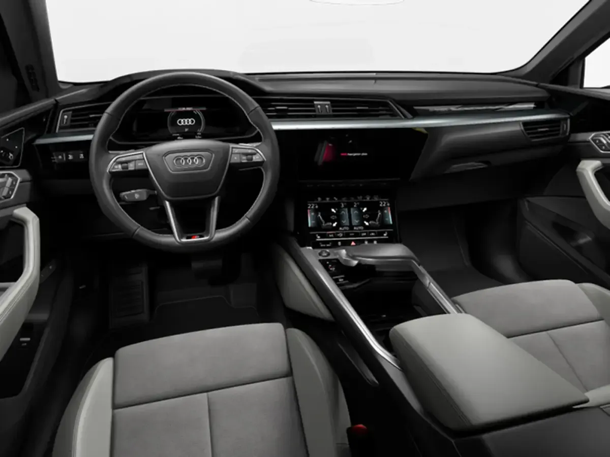 Usado Audi e-tron Sportback S-Line 300 kW (408 CV) 2022 SUV