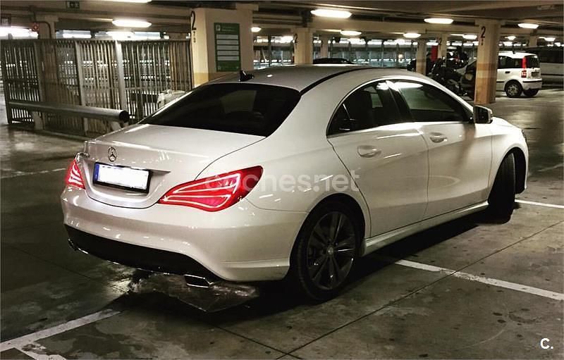 Blanco Usado 2016 Mercedes CLA220 Berlina | 23.000 € (Precio justo) - Imagen 1/4