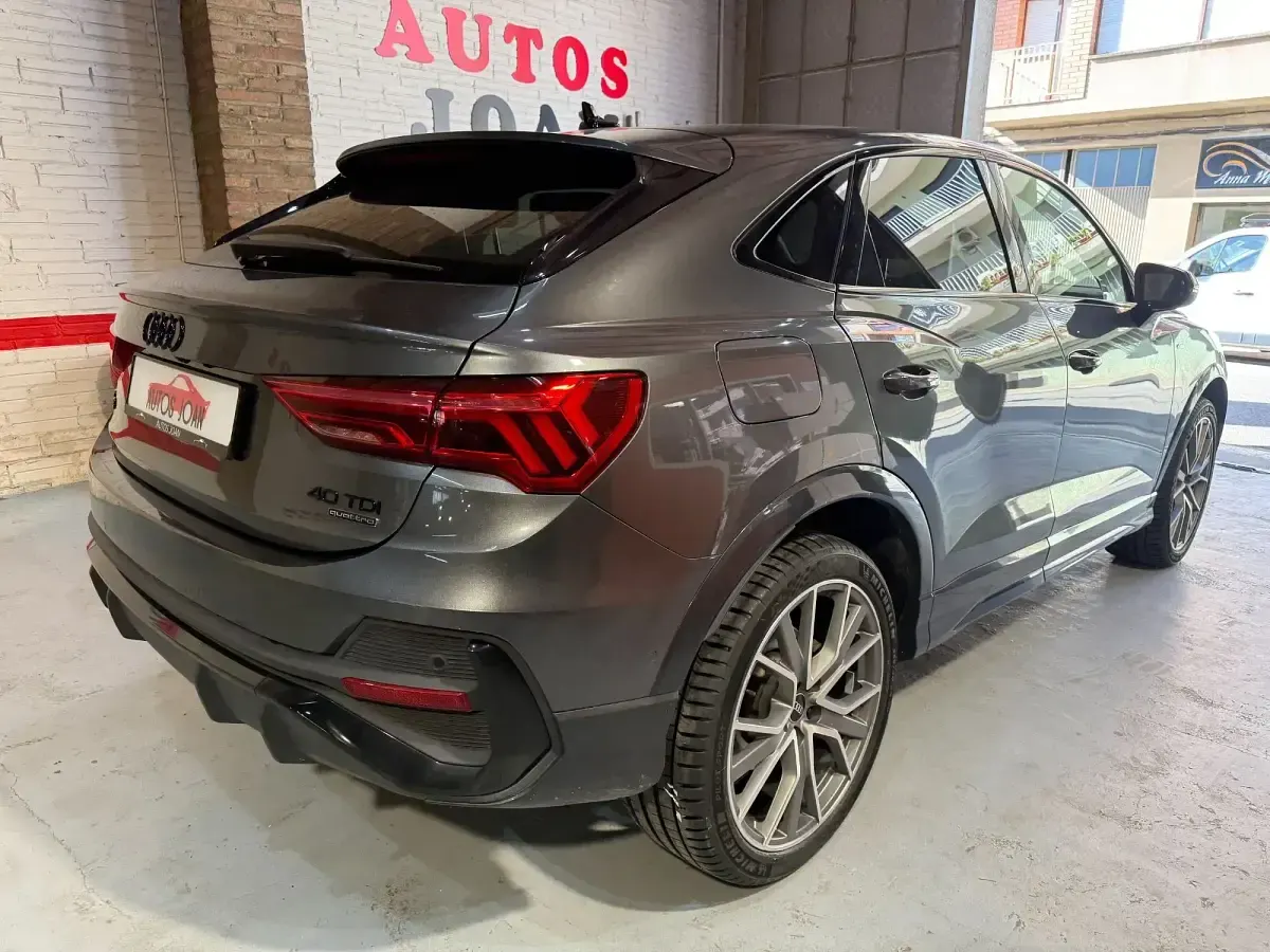 Usado Audi Q3 Sportback S-Line 200 CV (147 kW) 2022 Gris SUV