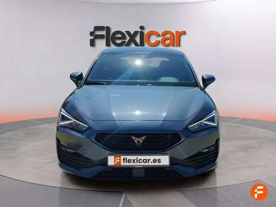 Usado Cupra Leon 190 CV (139 kW) 2023 Blanco Utilitario