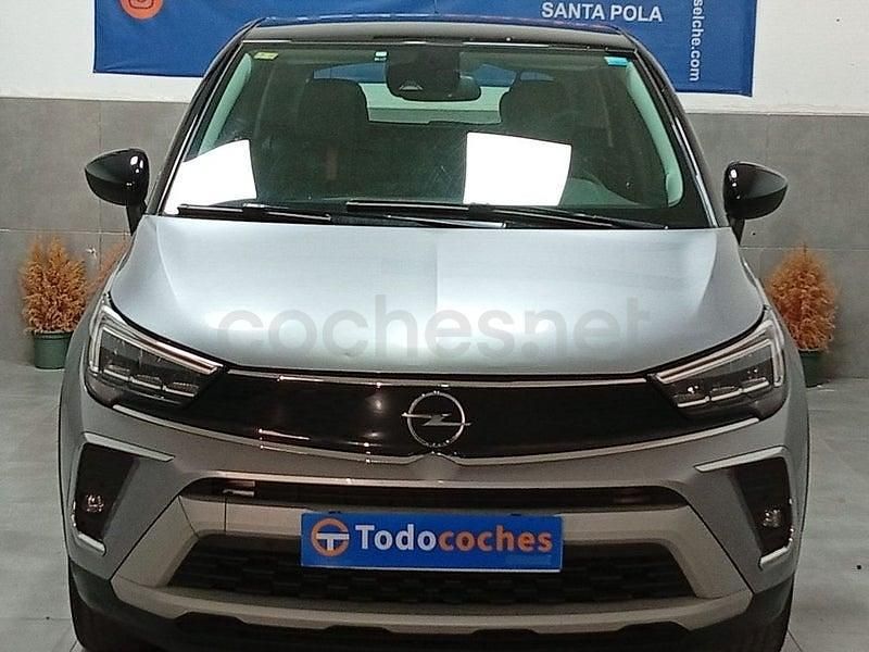 Usado Opel Crossland Business Elegance 120 CV (88 kW) 2021 Gris / plata SUV