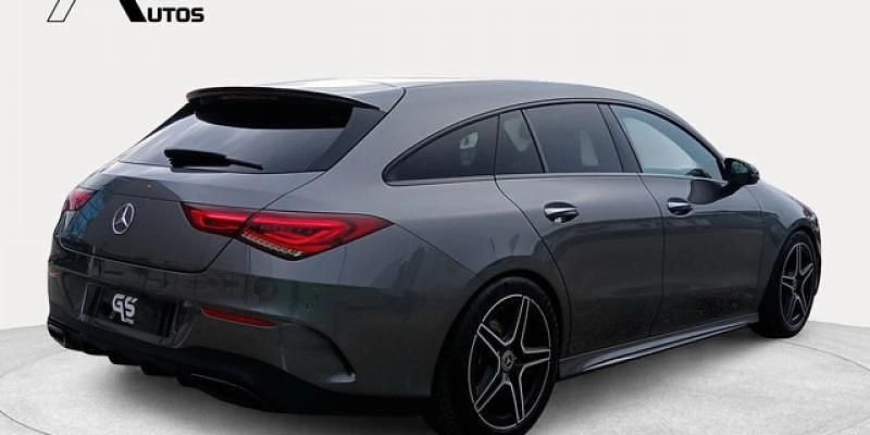 Usado Mercedes CLA200 150 CV (110 kW) 2023 Gris