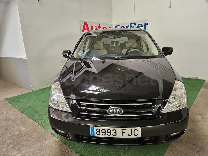 Usado Kia Carnival EX 185 CV (136 kW) 2007 Negro Monovolumen