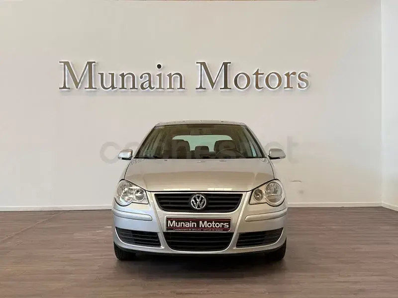 Usado VW Polo Edition 80 CV (58 kW) 2007 Gris / plata Utilitario