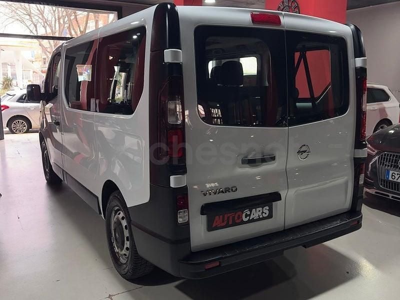 Usado Opel Vivaro 125 CV (91 kW) 2017 Blanco Monovolumen