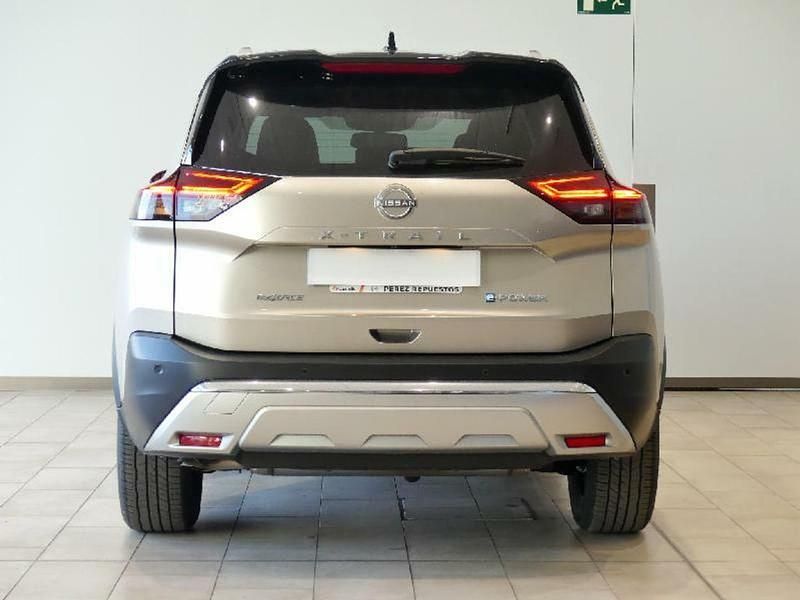 Usado Nissan X-Trail Tekna 213 CV (156 kW) 2022 Beige champagne cme SUV