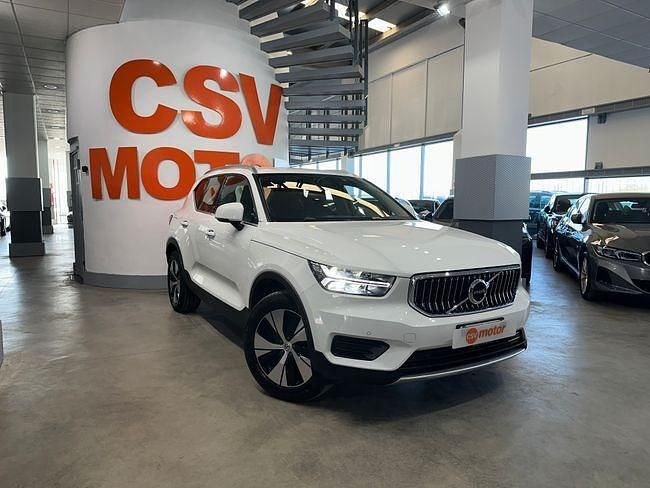 Usado Volvo XC40 Inscription 211 CV (155 kW) 2022 Blanco SUV