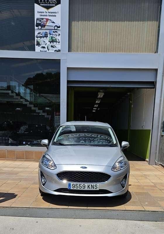 Gris Usado 2018 Ford Fiesta Active Utilitario | 10.490 € (Precio justo) - Imagen 1/4