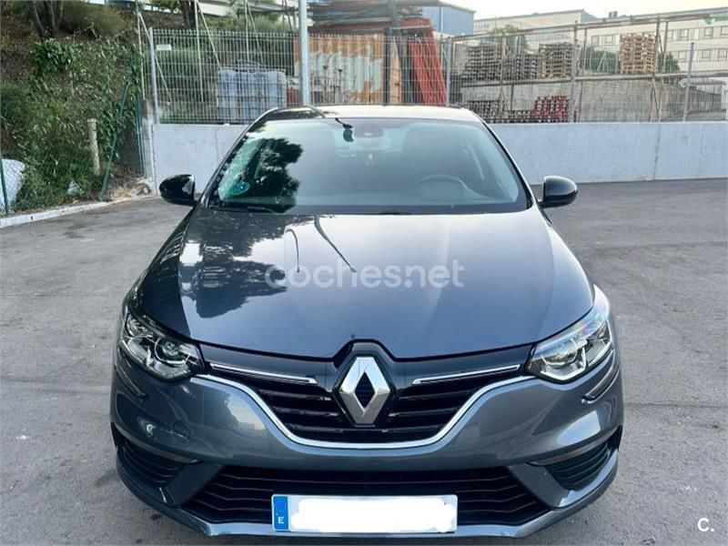 Gris / plata Usado 2020 Renault Mégane GrandTour LIMITED Familiar | 17.000 € (Precio justo) - Imagen 1/4