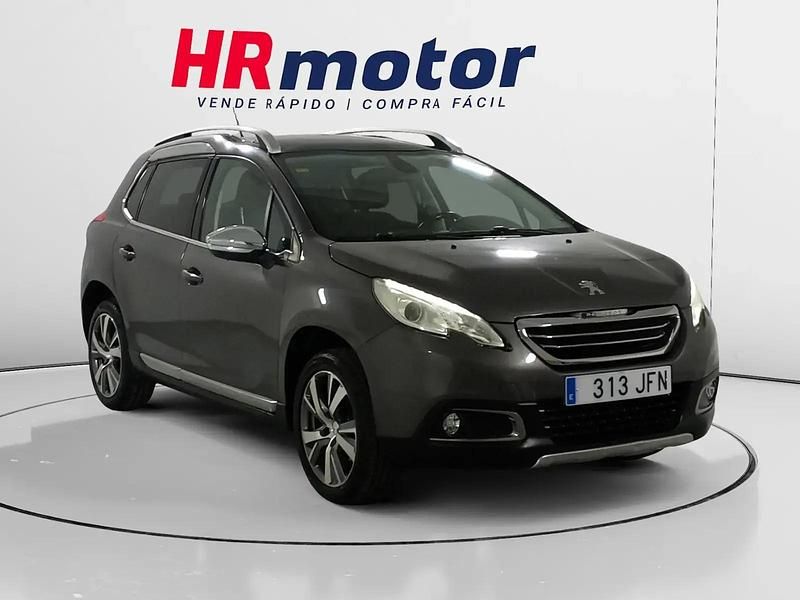 Gris Usado 2015 Peugeot 2008 Allure SUV | 8118 € (Precio justo) - Imagen 1/4