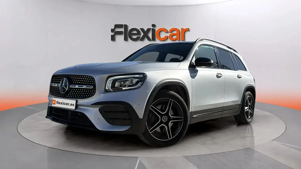Usado Mercedes GLB220 190 CV (139 kW) 2021 Gris SUV