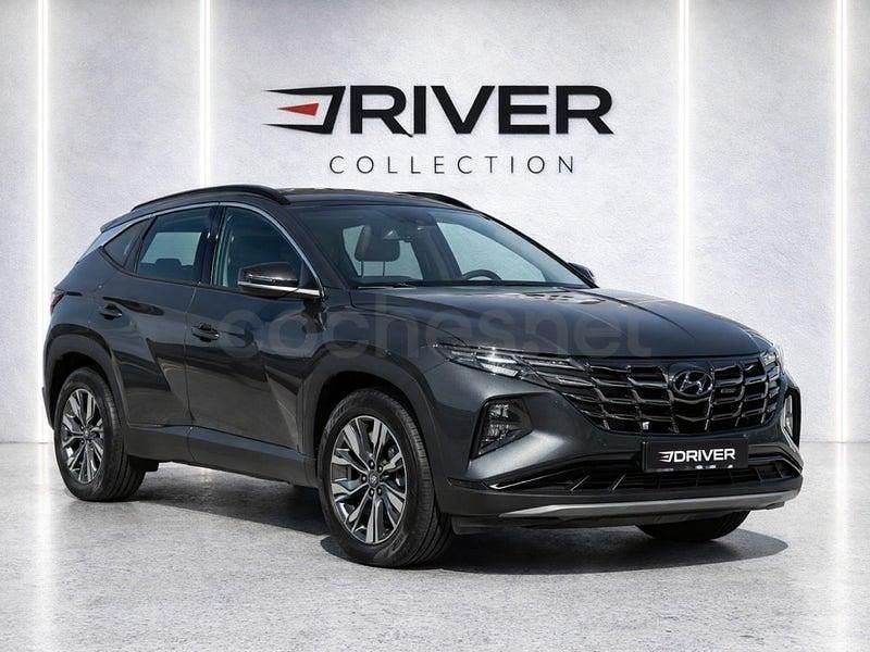 Usado Hyundai Tucson 230 CV (169 kW) 2024 Gris / plata SUV