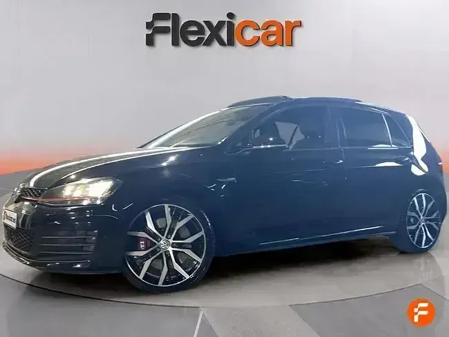 Usado VW Golf VII GTI 230 CV (169 kW) 2016 Negro Utilitario