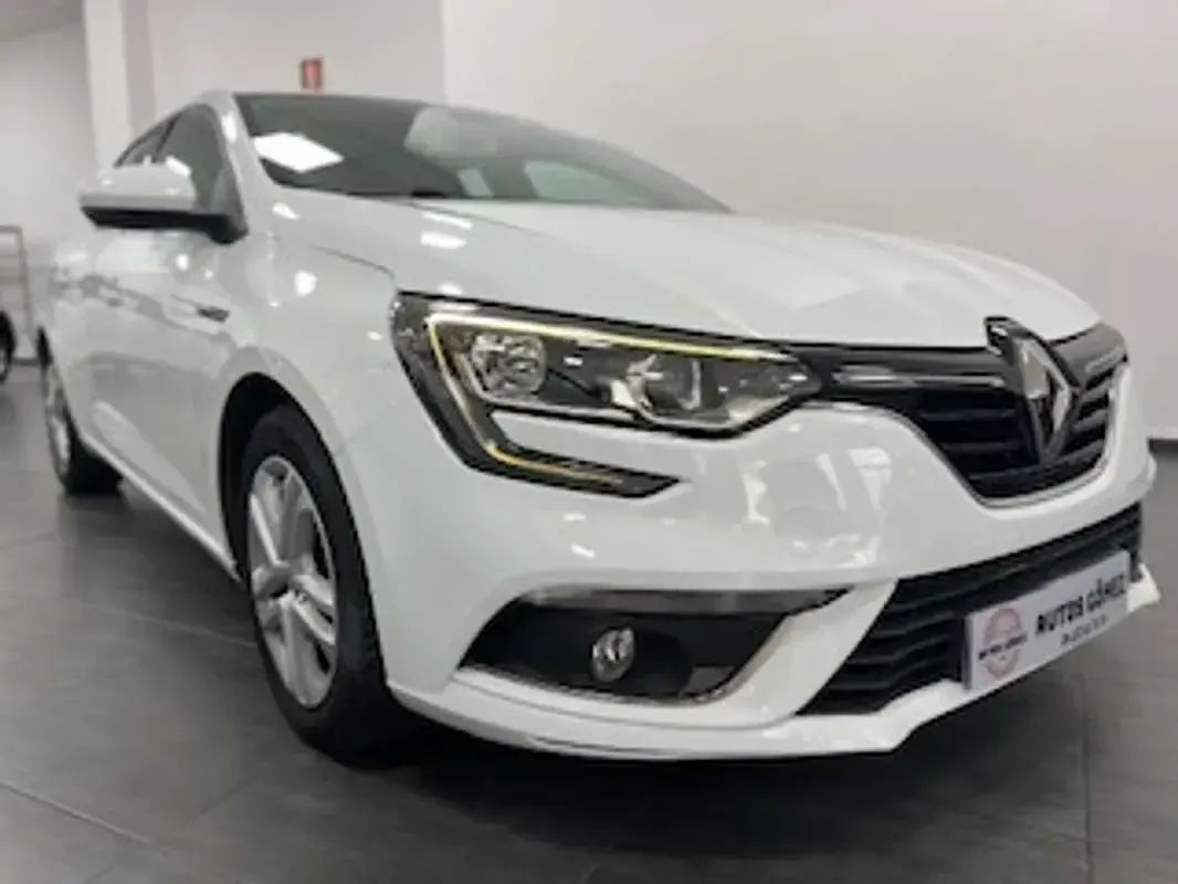 Usado Renault Mégane IV Business 116 CV (85 kW) 2020 Blanco Utilitario