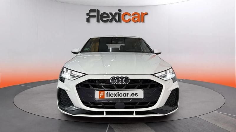 Usado Audi A3 S-Line 150 CV (110 kW) 2024 Blanco Berlina