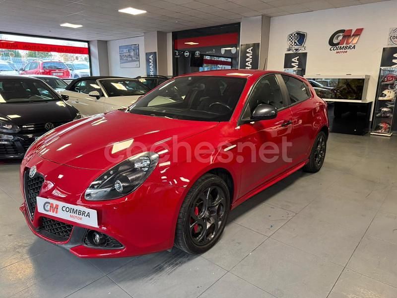 Rojo Usado 2019 Alfa Romeo Giulietta Berlina | 13.490 € (Un poco caro) - Imagen 1/4