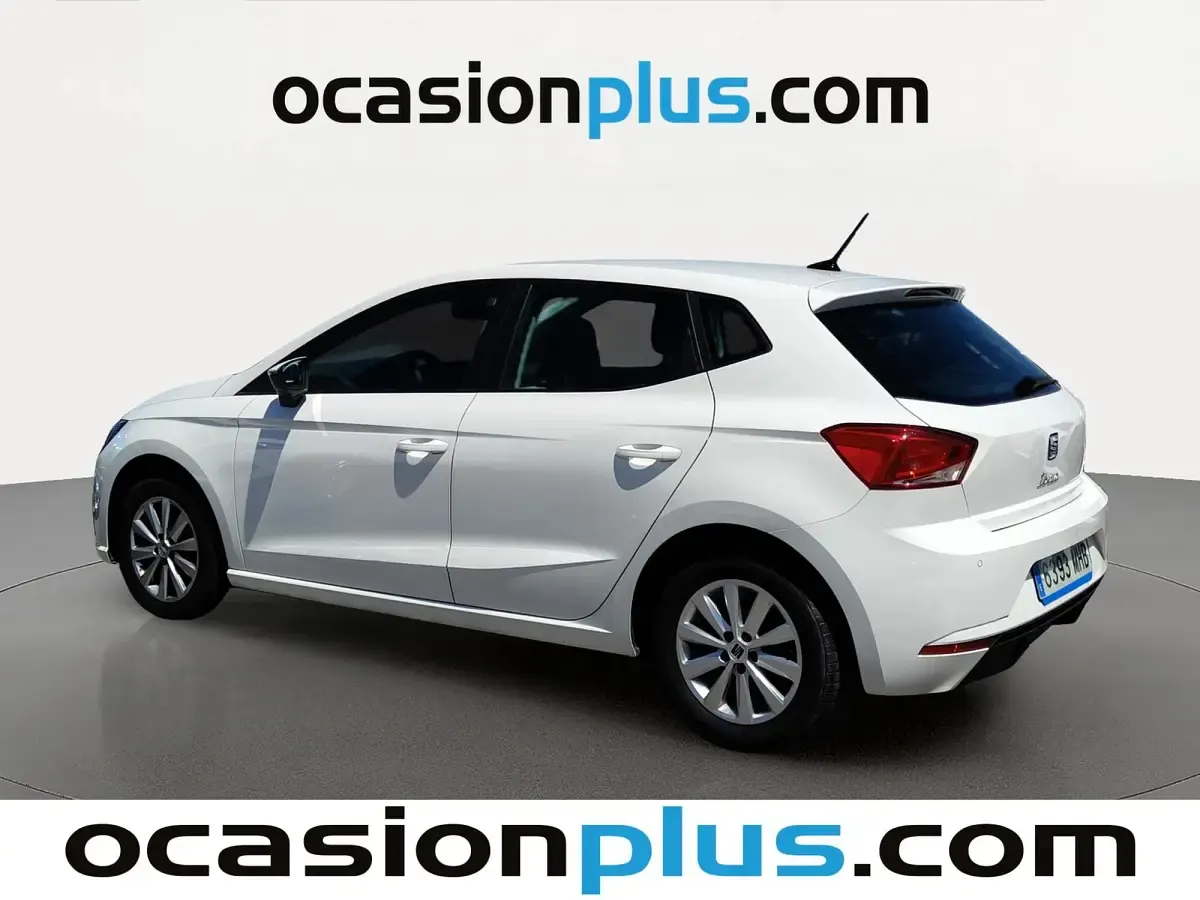 Käytetty Seat Ibiza Reference 80 HP (58 kW) 2023 Valkoinen Viistoperä