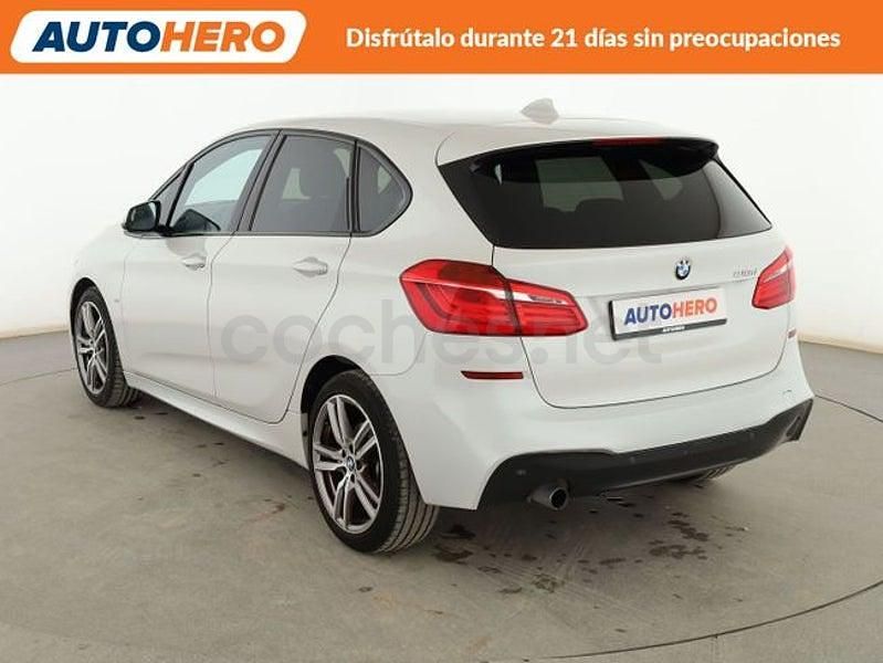 Usado BMW 218 150 CV (110 kW) 2018 Blanco Familiar