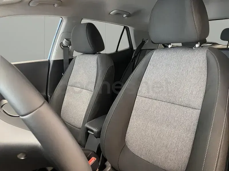 Usado Kia Stonic 115 CV (84 kW) 2025 Azul SUV