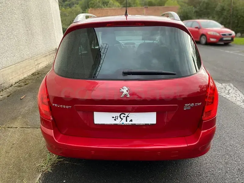 Occasion Peugeot 308 SW Family 112 ch (82 kW) 2012 Rouge Break