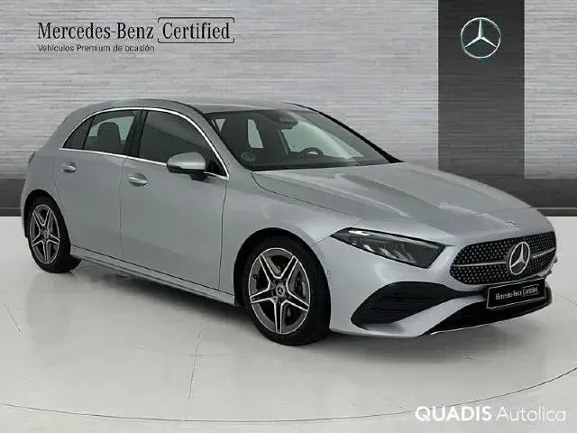 Usado Mercedes A180 136 CV (100 kW) 2025
