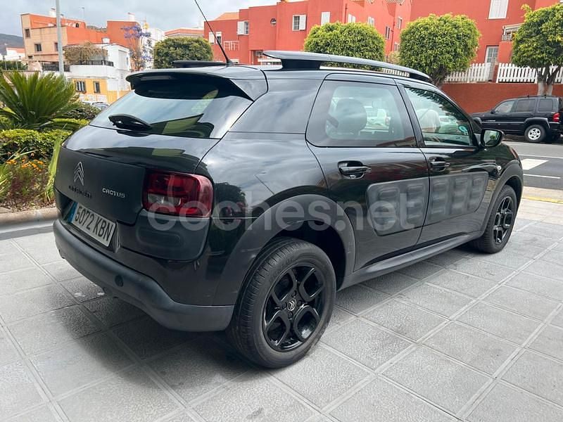 Usado Citroën C4 Feel 82 CV (60 kW) 2017 Negro Berlina