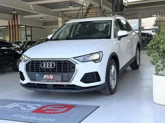 Usado Audi Q3 150 CV (110 kW) 2022 Blanco SUV