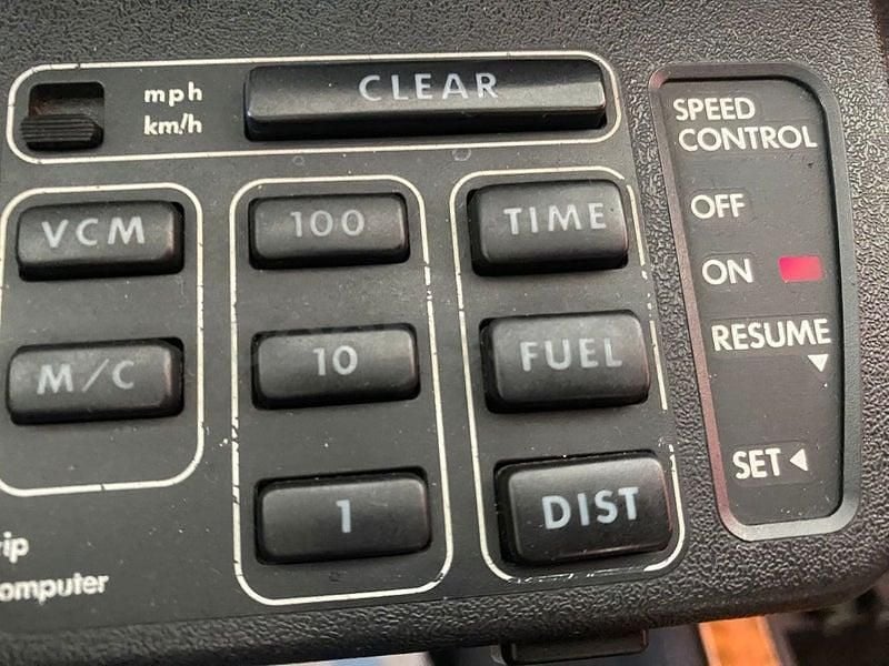 Usado Jaguar XJ6 Sovereign 220 CV (161 kW) 1989 Gris / plata Berlina