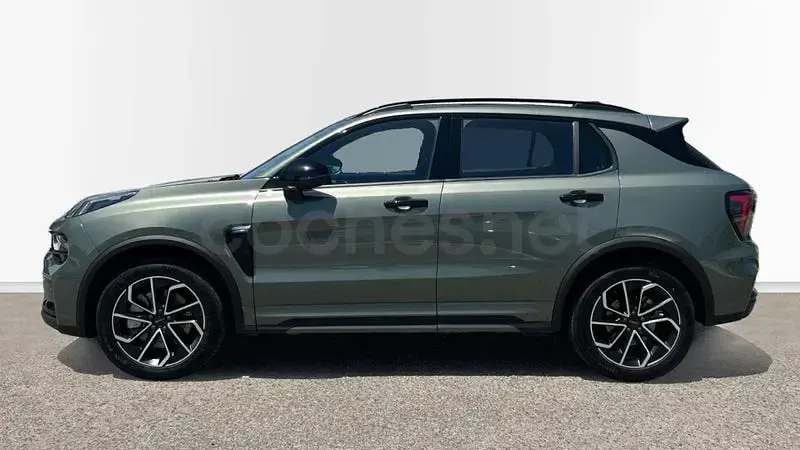 Usado Lynk & Co 01 276 CV (202 kW) 2026 Verde SUV
