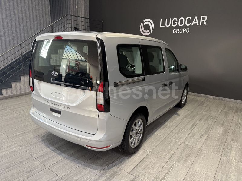 Usado Ford Tourneo Connect Trend 102 CV (75 kW) 2024 Gris Monovolumen