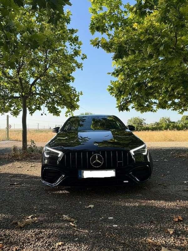 Negro Usado 2021 Mercedes CLA45 AMG AMG Familiar | 47.900 € - Imagen 1/4